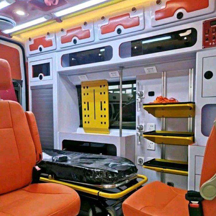 柏乡长途救护车护送病人租赁价格
